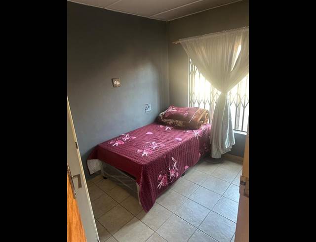2 BEDROOM COMPLEX FOR SALE IN CLARINA